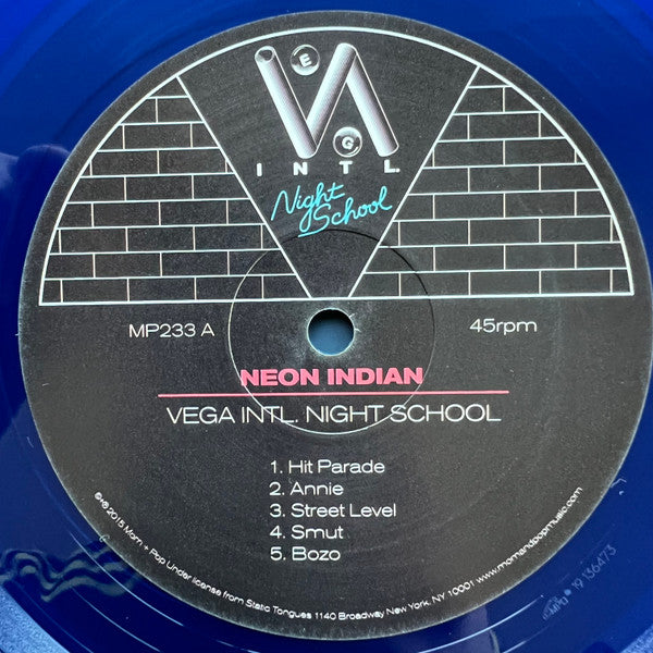 Neon Indian : Vega Intl. Night School (2xLP, Album, Ltd, RE, Cob)