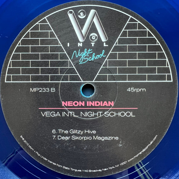 Neon Indian : Vega Intl. Night School (2xLP, Album, Ltd, RE, Cob)
