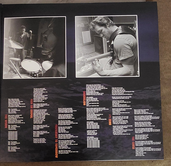 Audioslave : Out Of Exile (2xLP, Album, Club, Ltd, Num, RE, Sil)