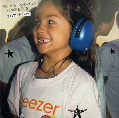 Olivia Rodrigo & Weezer : Live @ Lolla (7", Single, Ltd, Blu)